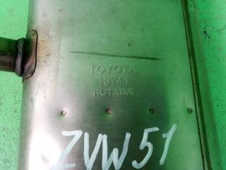Глушитель TOYOTA PRIUS ZVW51 3 ракурс