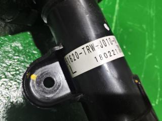 Стойка левая передняя HONDA CLARITY ZC5 51620-TRW-J010-M1 2 ракурс