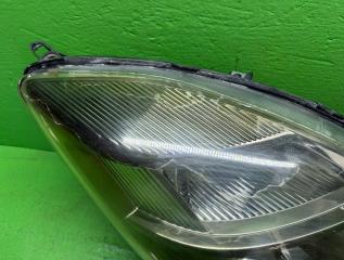 Фара правая передняя TOYOTA ISIS ANM10 44-69 3 ракурс