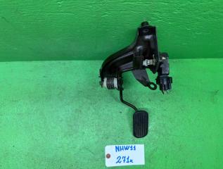 Педаль газа TOYOTA PRIUS NHW11 2 ракурс