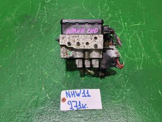 Блок abs TOYOTA PRIUS NHW11 44510-47030 3 ракурс Блок abs TOYOTA PRIUS NHW11 44510-47030 3 ракурс