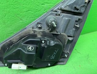 Вставка между стопов левая задняя TOYOTA VELLFIRE GGH25 58-32 4 ракурс