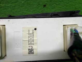 Блок упр. стеклоподьемниками правый передний MAZDA DEMIO DJ3AS D09W66350 5 ракурс