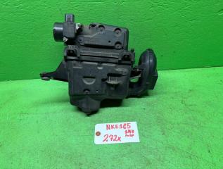 Корпус воздушного фильтра TOYOTA COROLLA AXIO NKE165 1NZ-FE 17705-21170 3 ракурс Корпус воздушного фильтра TOYOTA COROLLA AXIO NKE165 1NZ-FE 17705-21170 3 ракурс
