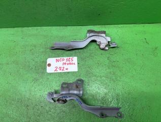Петля капота TOYOTA PROBOX NCP165 2 ракурс