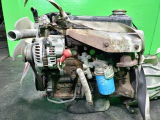 Двигатель NISSAN ATLAS R8F23 QD32 085375 4 ракурс