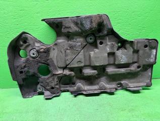 Пластиковая крышка на двс ISUZU ELF NPR85 4JJ1 4 ракурс