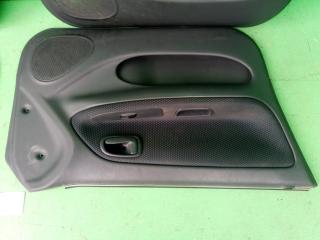 Обшивка дверей TOYOTA COROLLA AE100 4 ракурс