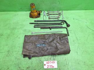 Домкрат TOYOTA LAND CRUISER HDJ101 09110-26011 1 ракурс Домкрат TOYOTA LAND CRUISER HDJ101 09110-26011 1 ракурс
