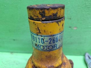 Домкрат TOYOTA LAND CRUISER HDJ101 09110-26011 3 ракурс