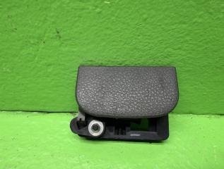 Замок бардачка NISSAN XTRAIL NT30 2 ракурс Замок бардачка NISSAN XTRAIL NT30 2 ракурс