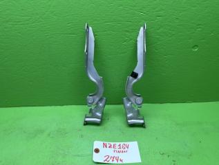 Петля капота TOYOTA COROLLA FIELDER NZE164 2 ракурс