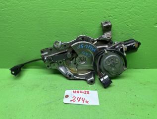 Доводчик двери TOYOTA HARRIER MHU38 4 ракурс
