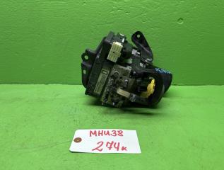 Блок abs TOYOTA HARRIER MHU38 44510-48060 1 ракурс