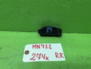 Крепление бампера правое заднее SUZUKI XBEE MN71S 2 ракурс