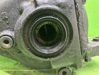 Редуктор передний TOYOTA LAND CRUISER HDJ101 2 ракурс
