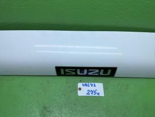 Накладка 5-й двери ISUZU BIGHORN UBS73 4 ракурс