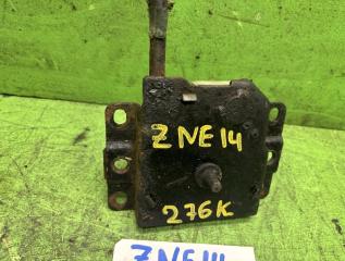 Крепление запасного колеса TOYOTA WISH ZNE14 3 ракурс Крепление запасного колеса TOYOTA WISH ZNE14 3 ракурс
