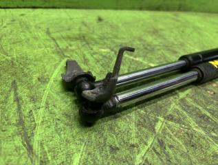 Амортизатор капота TOYOTA CAMRY GRACIA MCV21 53440-33060 2 ракурс