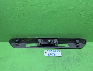 Накладка 5-й двери MAZDA BONGO SKF2MN 4 ракурс
