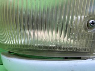 Фара правая передняя ISUZU ELF NHR69E 100-21502 4 ракурс Фара правая передняя ISUZU ELF NHR69E 100-21502 4 ракурс