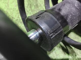 Стойка правая передняя SUBARU Traviq XM220 3 ракурс