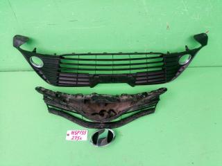 Решетка радиатора TOYOTA VITZ NSP135 1 ракурс