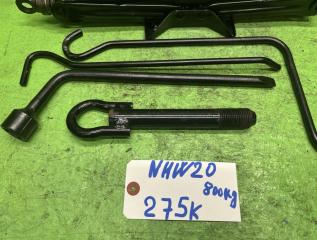Домкрат TOYOTA PRIUS NHW20 5 ракурс