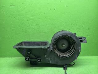 Мотор печки MAZDA BONGO FRIENDEE SGEW 2 ракурс Мотор печки MAZDA BONGO FRIENDEE SGEW 2 ракурс