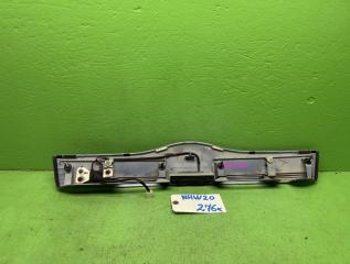 Планка багажника TOYOTA PRIUS NHW20 5 ракурс