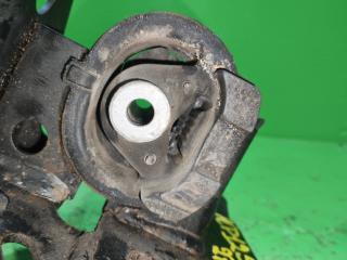 Подушка кпп TOYOTA RACTIS NCP125 2 ракурс Подушка кпп TOYOTA RACTIS NCP125 2 ракурс