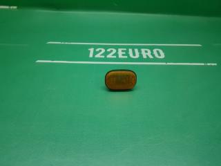 Запчасть повторитель поворота в крыло передний левый Toyota RAV4 2001