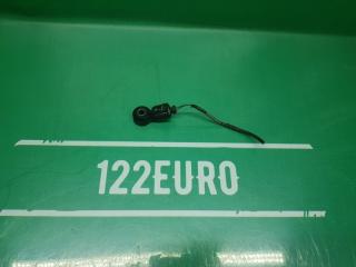 Фото запчасти датчик детонации SKODA Fabia 2011 Б/У запчасть Запчасть датчик детонации SKODA Fabia 2011