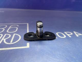 Запчасть петля замка багажника Volkswagen Tiguan 2010