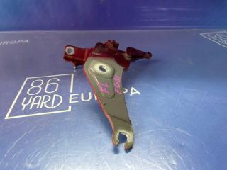 Запчасть петля капота передняя левая BMW X6 2008