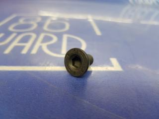 Запчасть болт тормозного диска BMW 1-Series