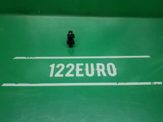 Фото запчасти кнопка центрального замка Pontiac Vibe 2003 Б/У запчасть Запчасть кнопка центрального замка Pontiac Vibe 2003