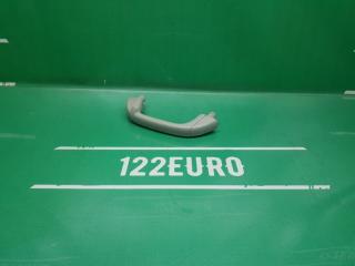 Фото запчасти ручка потолка задняя правая Pontiac Vibe 2003 Б/У запчасть Запчасть ручка потолка задняя правая Pontiac Vibe 2003