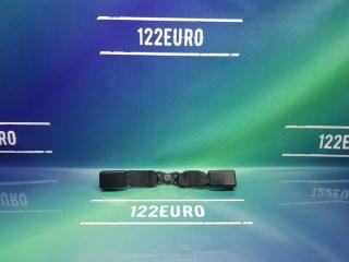 Фото запчасти замок ремня безопасности задний RENAULT Logan 2014 Б/У запчасть Запчасть замок ремня безопасности задний RENAULT Logan 2014