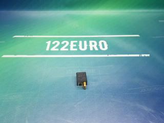 Фото запчасти реле Toyota Avensis 2004 Б/У запчасть Запчасть реле Toyota Avensis 2004