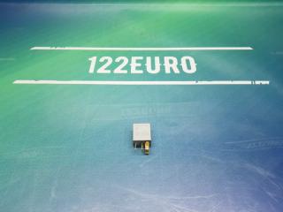 Фото запчасти реле Toyota Avensis 2004 Б/У запчасть Запчасть реле Toyota Avensis 2004