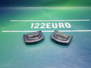 Запчасть кронштейн крепления груза Volkswagen Passat 2008