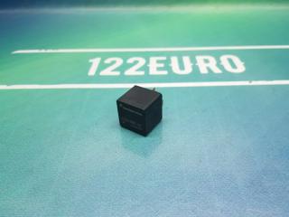 Фото запчасти реле Porsche Boxster 2010 контрактная запчасть Запчасть реле Porsche Boxster 2010