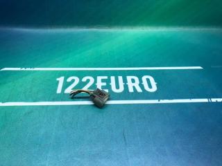 Фото запчасти разъем катушки зажигания Toyota Vitz 2001 контрактная запчасть Запчасть разъем катушки зажигания Toyota Vitz 2001