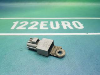 Фото запчасти конденсатор Toyota Platz 1999 контрактная запчасть Запчасть конденсатор Toyota Platz 1999