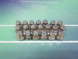 Фото запчасти гайка колесная Toyota Caldina 2001 Б/У запчасть Запчасть гайка колесная Toyota Caldina 2001