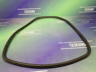 Фото запчасти уплотнительная резинка задняя правая Chevrolet Cruze 2011 Б/У запчасть Запчасть уплотнительная резинка задняя правая Chevrolet Cruze 2011