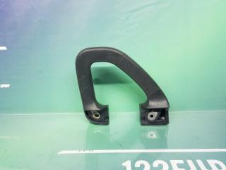 Фото запчасти ручка потолка задняя левая Honda CR-V 1996 Б/У запчасть Запчасть ручка потолка задняя левая Honda CR-V 1996