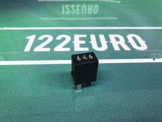 Фото запчасти реле Volkswagen Polo 2012 Б/У запчасть Запчасть реле Volkswagen Polo 2012