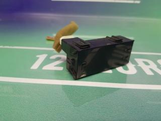 Фото запчасти часы Mitsubishi Lancer 2005 Б/У запчасть Запчасть часы Mitsubishi Lancer 2005